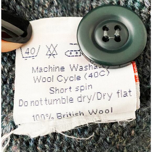 Woolovers Men's Green 100% British Wool Button Front Cardigan Sweater Pockets - Picture 6 of 6